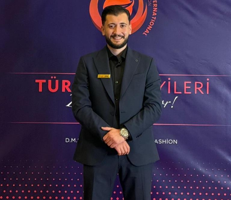 Berkay Uysal : D.M.S Hair International Hair Fashion Organizasyonunda Jüri Koltuuna Oturdu 